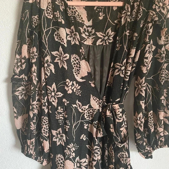 Elan Cosmo Floral Napa Print Ruffle Tiered Wrap Sweeping Maxi Coquette Dress S - Picture 6 of 16